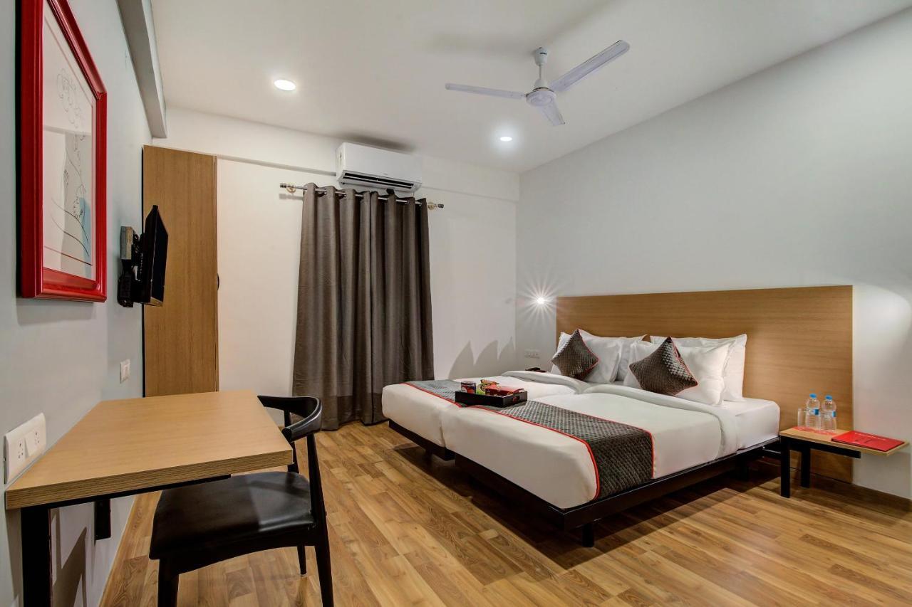 Super Townhouse 139 Ashiyana Smriti Upvan Near Emerald Mall Lucknow Bijnaur Exteriör bild