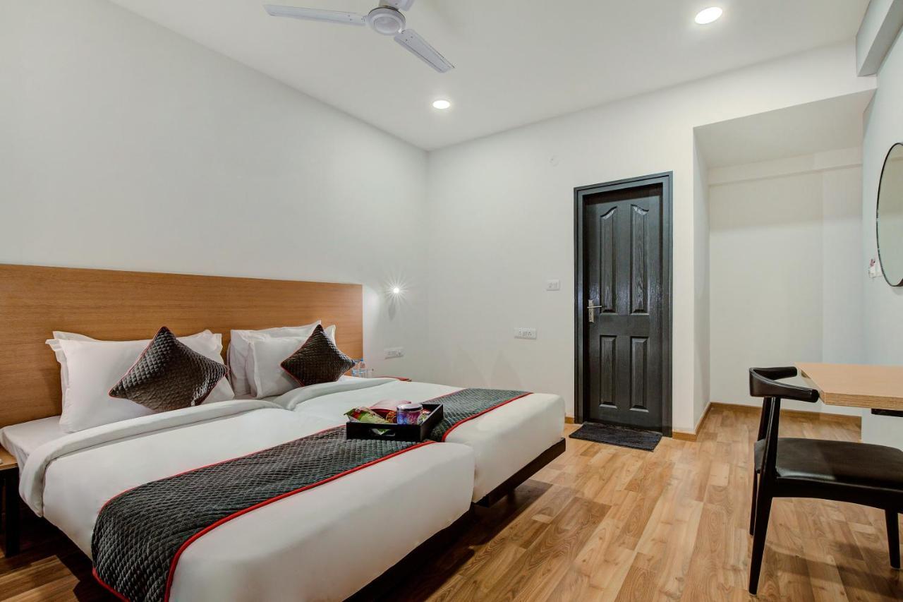 Super Townhouse 139 Ashiyana Smriti Upvan Near Emerald Mall Lucknow Bijnaur Exteriör bild