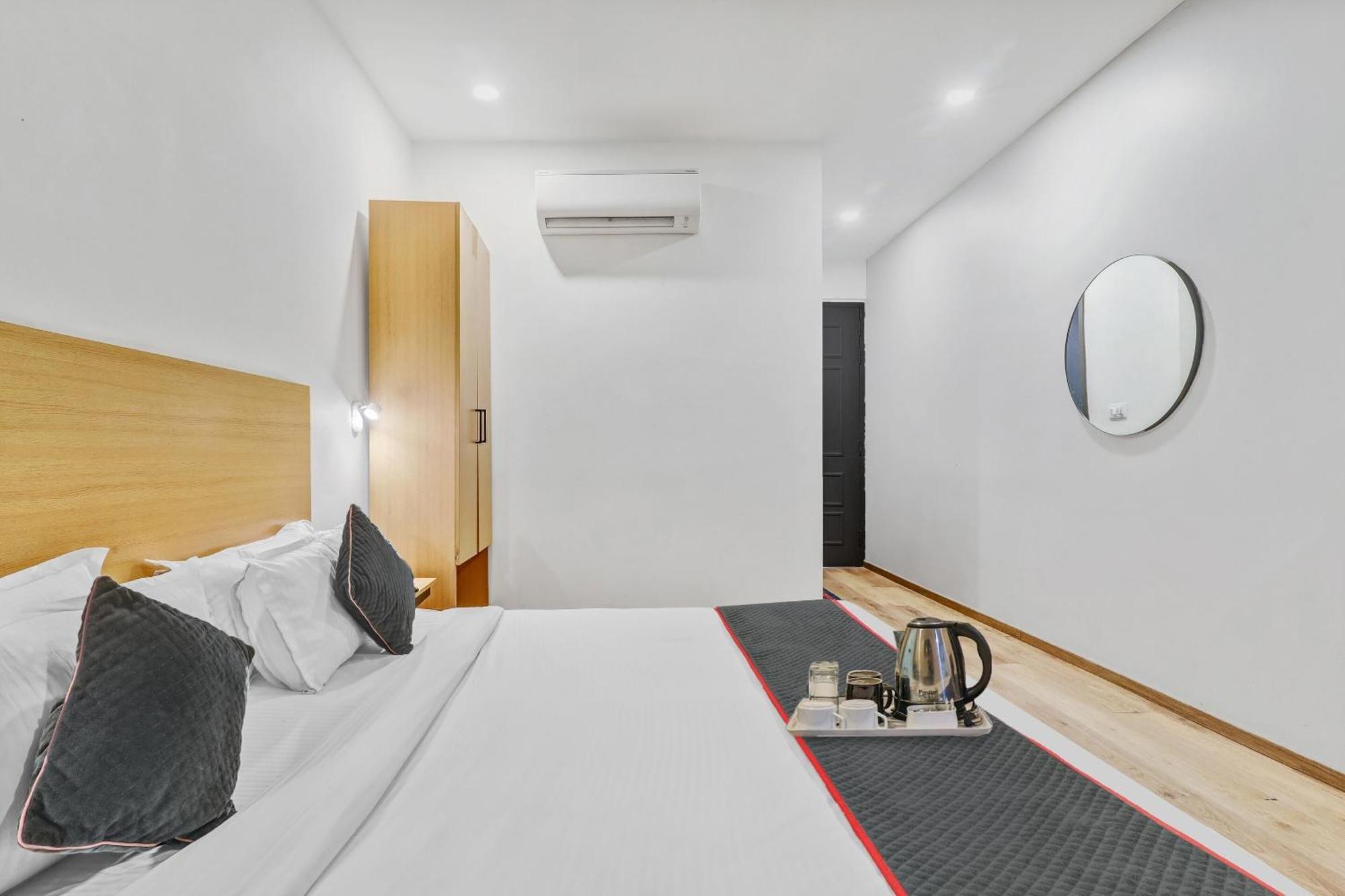 Super Townhouse 139 Ashiyana Smriti Upvan Near Emerald Mall Lucknow Bijnaur Exteriör bild