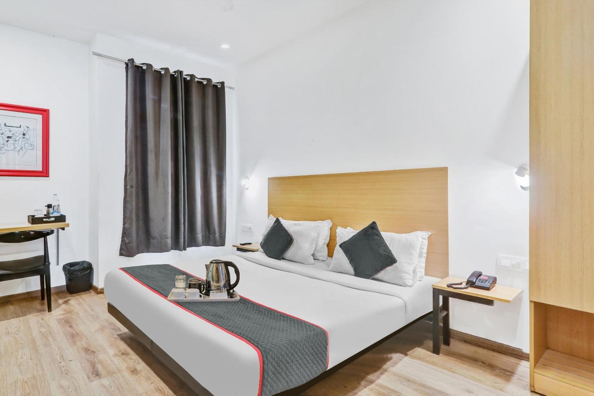 Super Townhouse 139 Ashiyana Smriti Upvan Near Emerald Mall Lucknow Bijnaur Exteriör bild